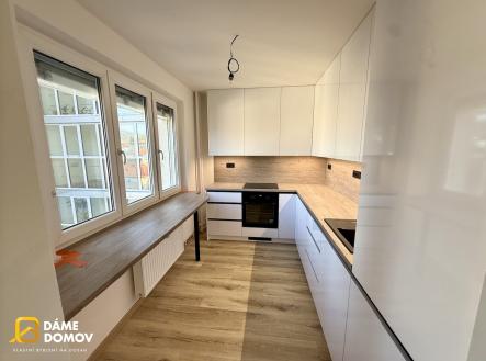 Pronájem bytu, 4+1, 84 m²