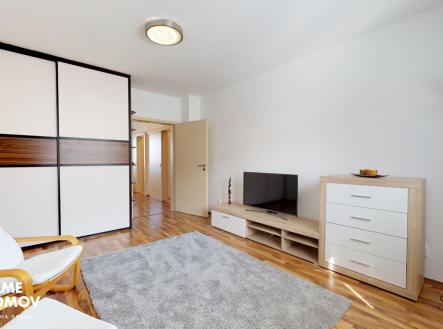 Pronájem bytu, 2+kk, 44 m²