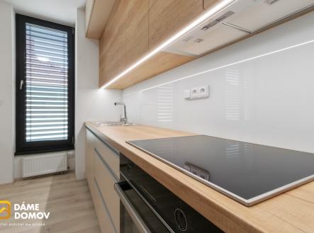 Pronájem bytu, 2+kk, 68 m²