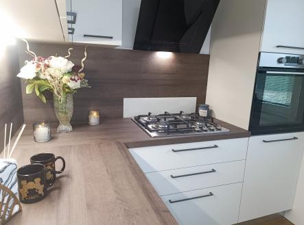 Pronájem bytu, 3+1, 85 m²