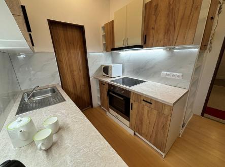 Pronájem bytu, 2+1, 71 m²