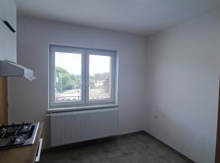 Pronájem bytu, 3+1, 90 m²