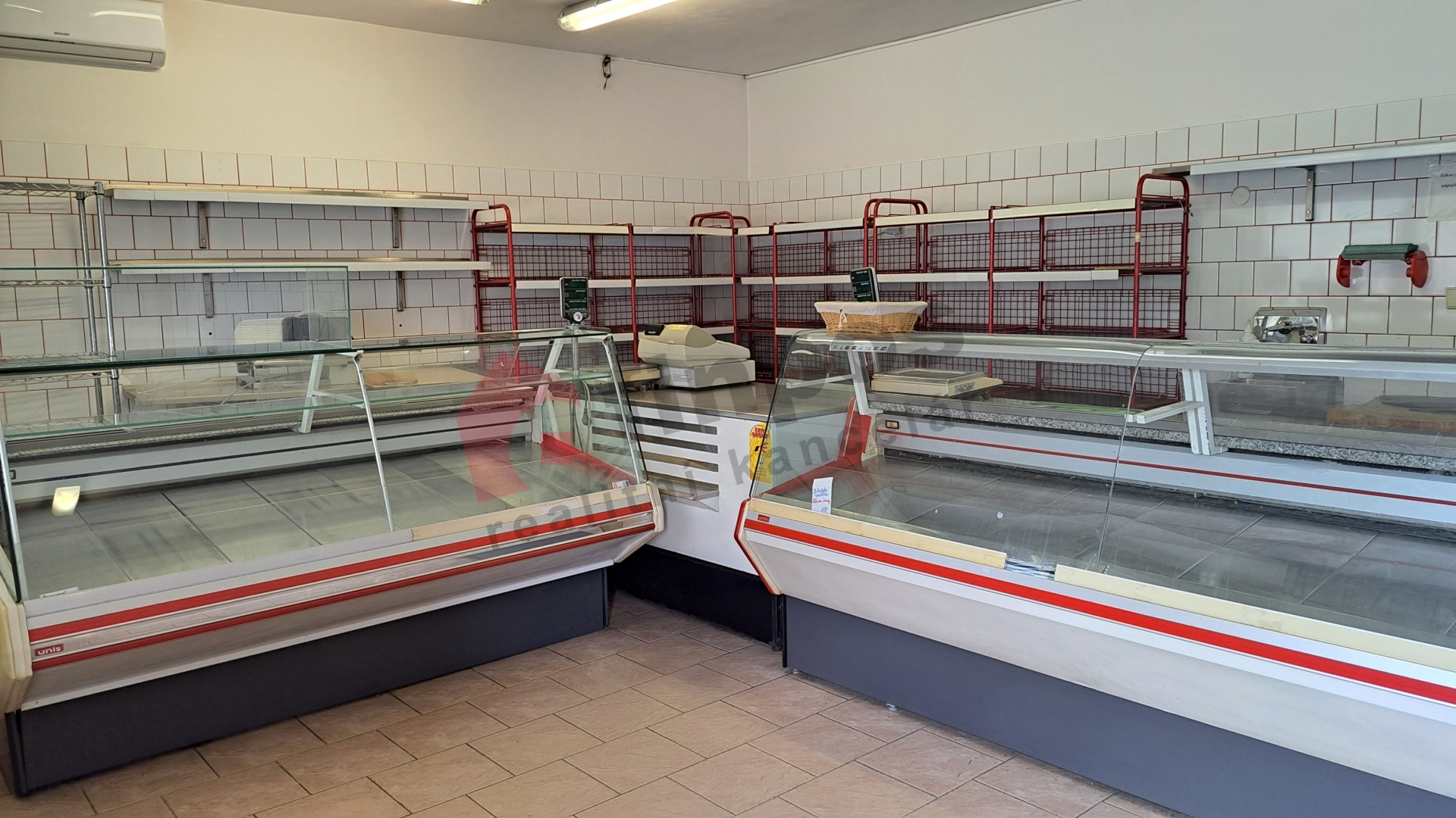 Pronájem nebytových prostor 120 m2, Újezd u Brna