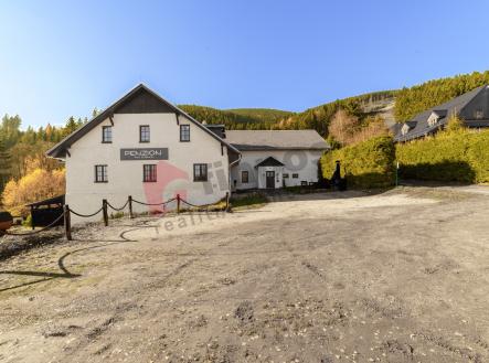 Prodej hotel, 417 m²