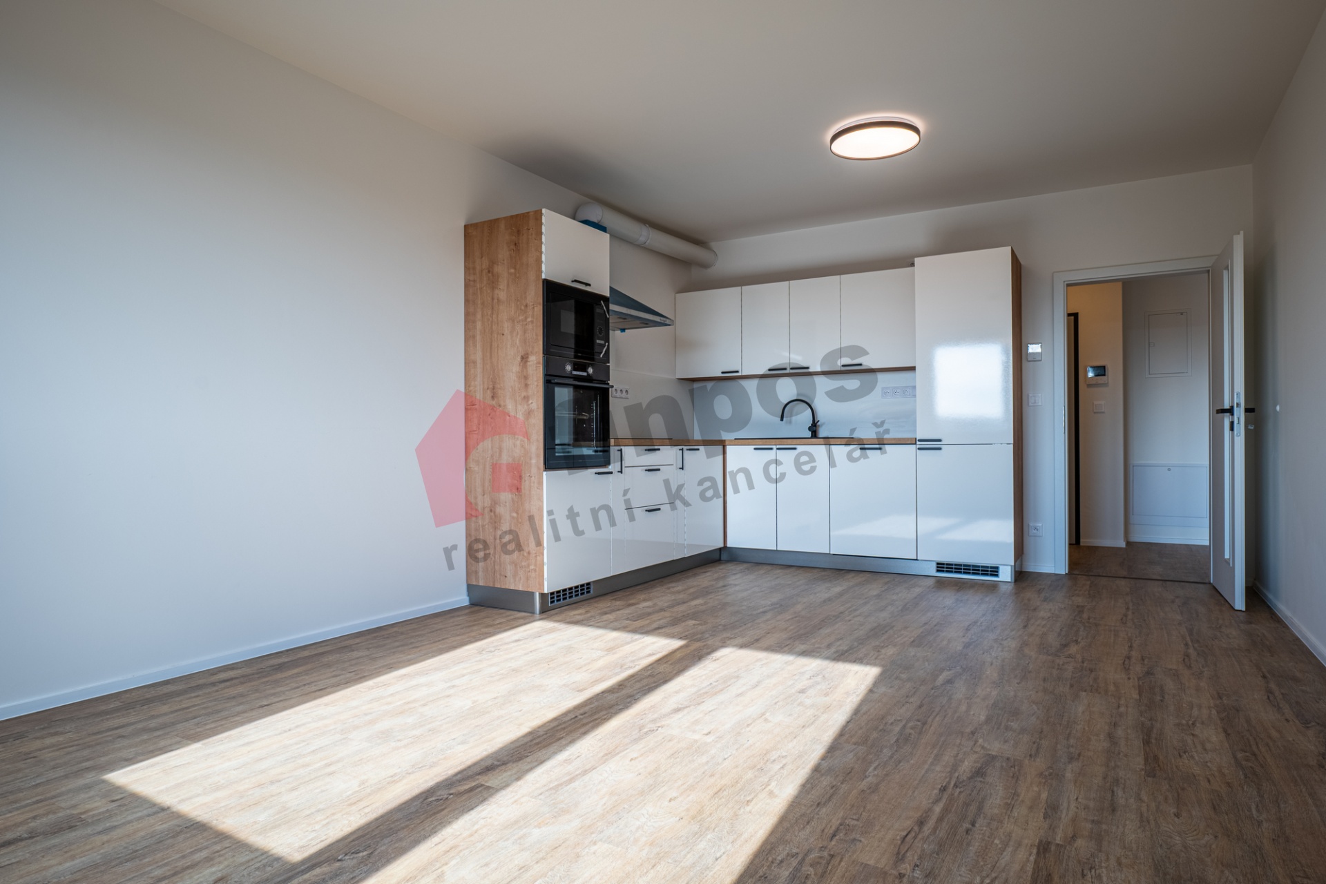 Pronájem bytu Olomouc, Slavonínské zahrady 2+kk 54 m² + lodžie 7 m²