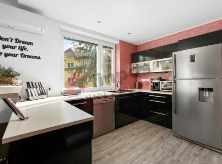 Prodej bytu, 3+kk, 74 m²