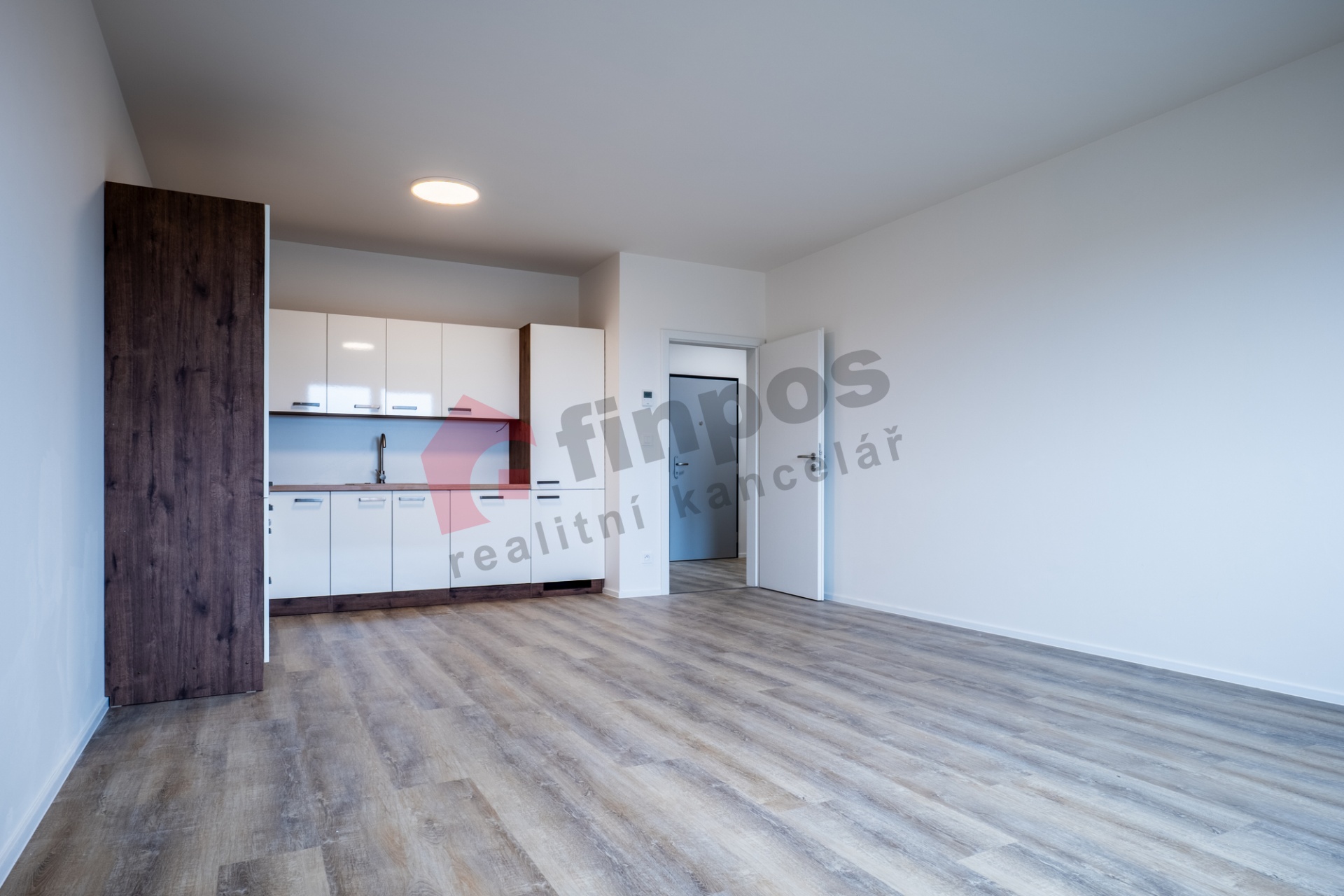 Pronájem bytu 2+kk 54 m² + lodžie 7 m², Olomouc - Slavonín
