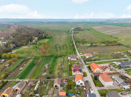 Prodej pozemku, zahrada, 932 m²