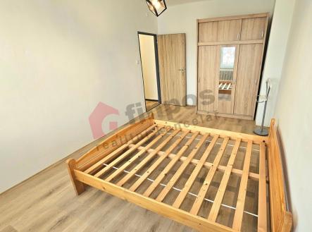Pronájem bytu, 2+1, 48 m²