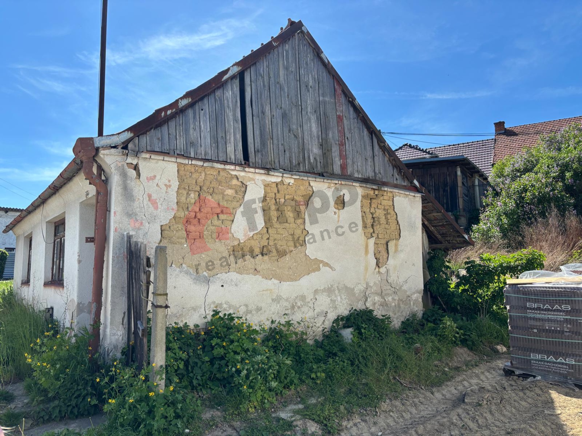 Prodej rodinného domu ve Ždánicích 83m² ke kompletní rekonstrukci