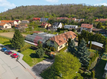 Prodej RD 347 m2, 6+1, pozemek 1900 m2, Lovčičky, okr. Vyškov