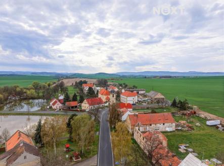 Prodej pozemku pro bydlení, 1 921 m²