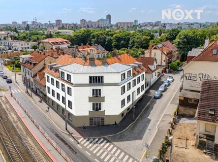 Prodej komerčního objektu, obchodní centrum, 22 m²