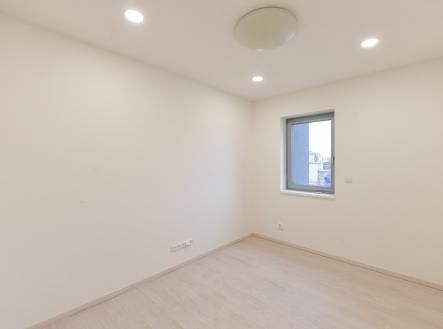 Pronájem bytu, 3+kk, 57 m²