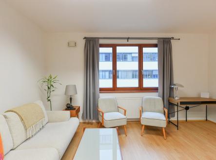 Pronájem bytu, 1+kk, 32 m²