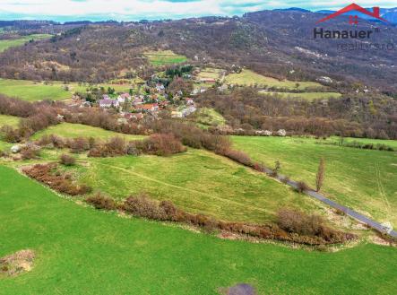 Prodej - pozemek pro komerční výstavbu, 11 686 m²
