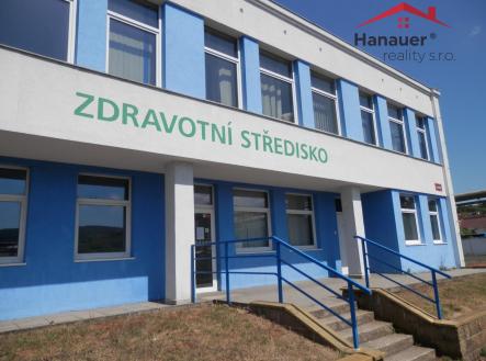 Pronájem - obchodní prostor, 127 m²