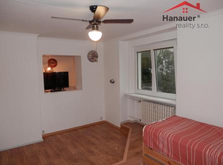 Pronájem bytu, 1+1, 35 m²