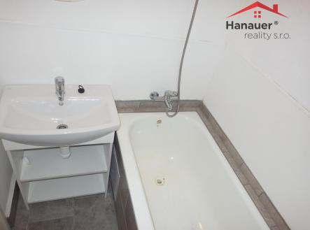 Pronájem bytu, 2+1, 57 m²