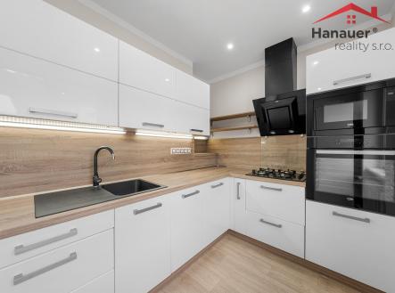 Prodej bytu, 3+1, 65 m²