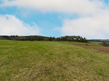 Prodej - pozemek, zemědělská půda, 104 753 m²