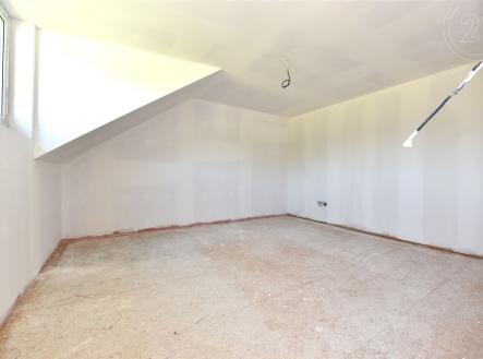 Prodej - pozemek pro bydlení, 784 m²