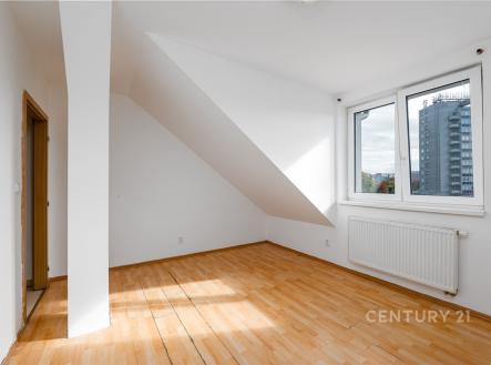 Pronájem bytu, 2+kk, 43 m²