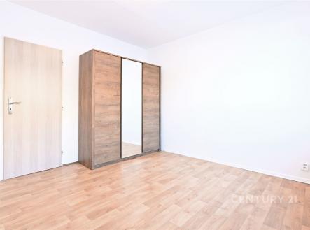 Pronájem bytu, 3+kk, 62 m²