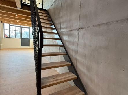 Pronájem bytu, 3+kk, 80 m²