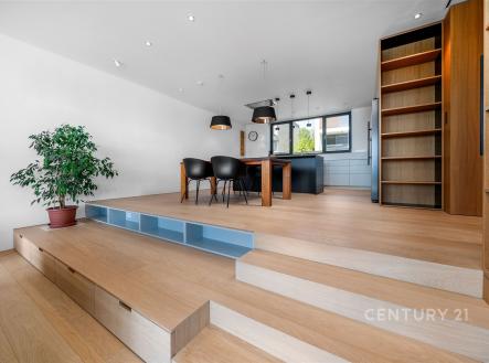 Prodej domu/vily, 321 m²