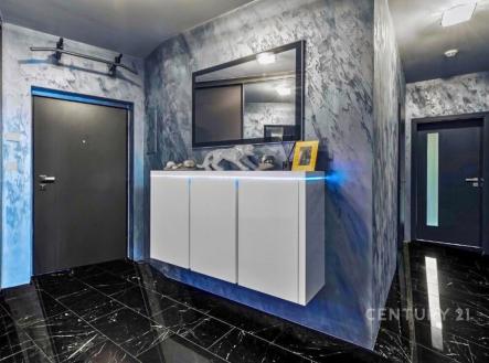 Prodej bytu, 3+kk, 99 m²