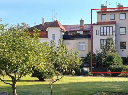 Prodej nájemního domu, 778 m²