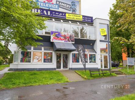 Pronájem obchodní prostory, 90 m²