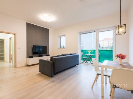 Pronájem bytu, 2+kk, 62 m²