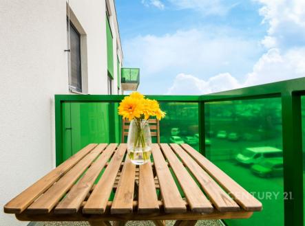 Pronájem bytu, 2+kk, 62 m²