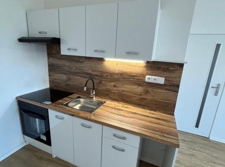 Pronájem bytu, 2+kk, 40 m²