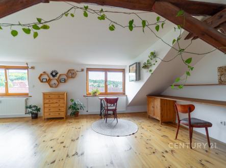 Pronájem bytu, 3+1, 108 m²