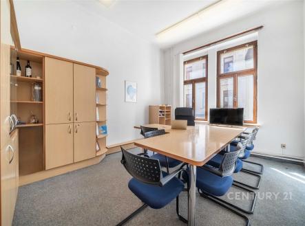 Pronájem kanceláře, 59 m²