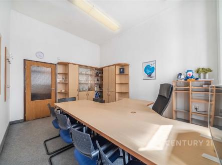 Pronájem kanceláře, 59 m²