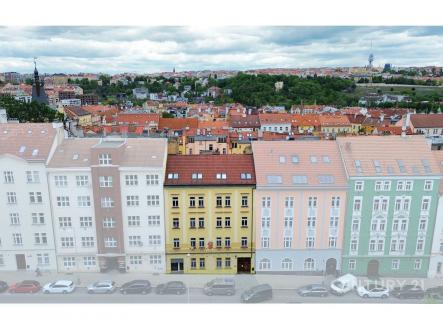 Pronájem bytu, 3+kk, 70 m²