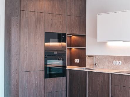 Pronájem bytu, 4+kk, 92 m²