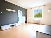 Pronájem bytu, 2+1, 52 m²