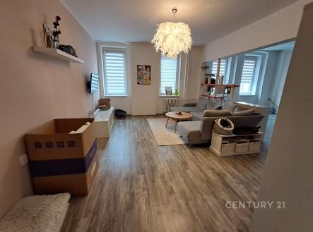 Pronájem bytu, 3+kk, 78 m²