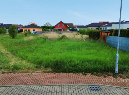 Prodej pozemku pro bydlení, 818 m²