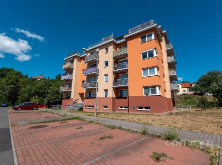 Pronájem bytu, 3+kk, 80 m²