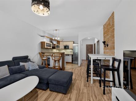 Pronájem bytu, 3+kk, 80 m²
