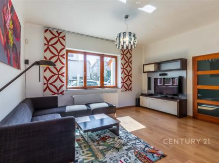 Pronájem domu/vily, 156 m²