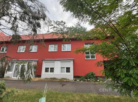 Pronájem bytu, 2+kk, 57 m²