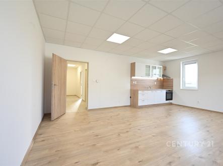 Pronájem bytu, 2+kk, 70 m²
