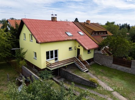 Rodinný dům 5+1 se zahradou u Milíčovského lesa